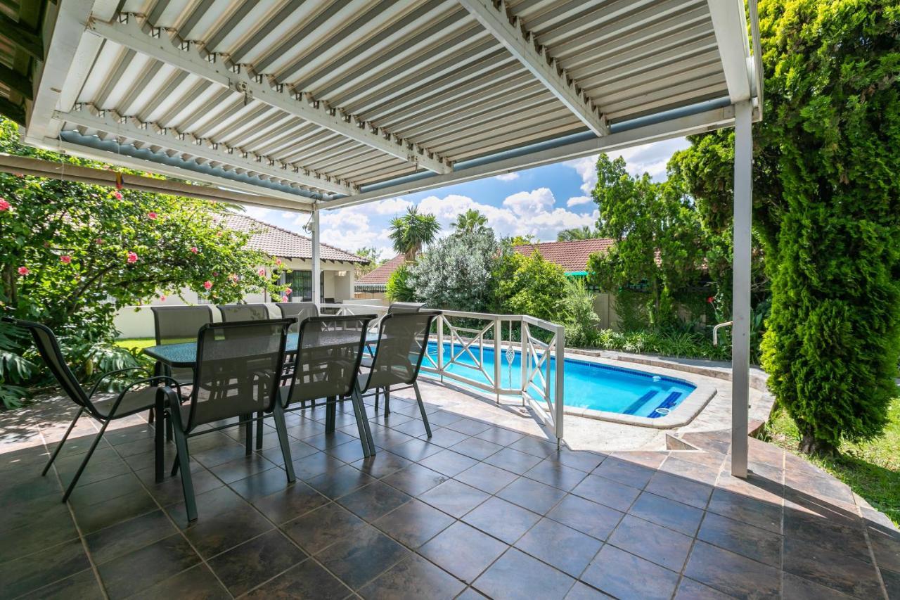 Signature Lodge Kempton Park Exterior foto