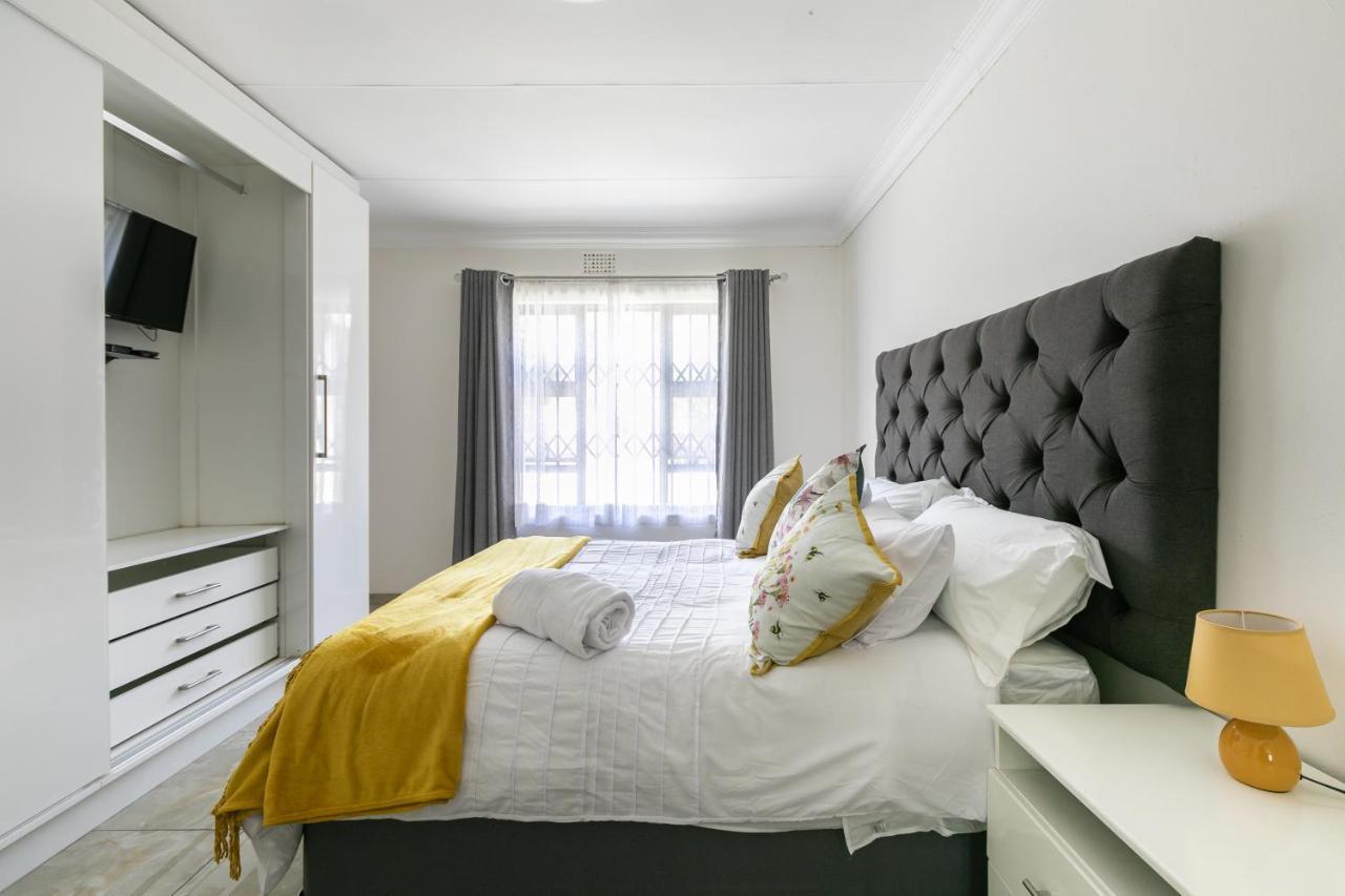 Signature Lodge Kempton Park Exterior foto