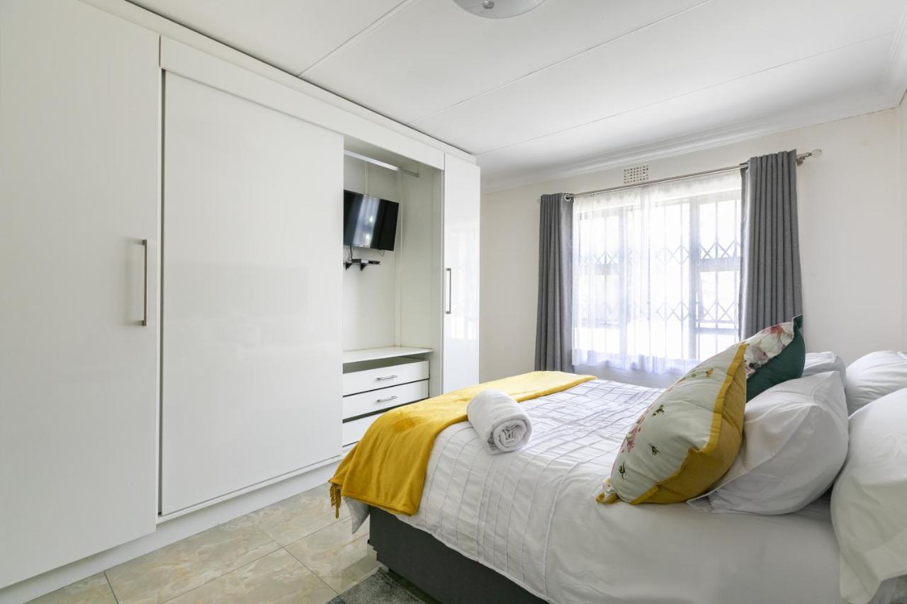 Signature Lodge Kempton Park Exterior foto