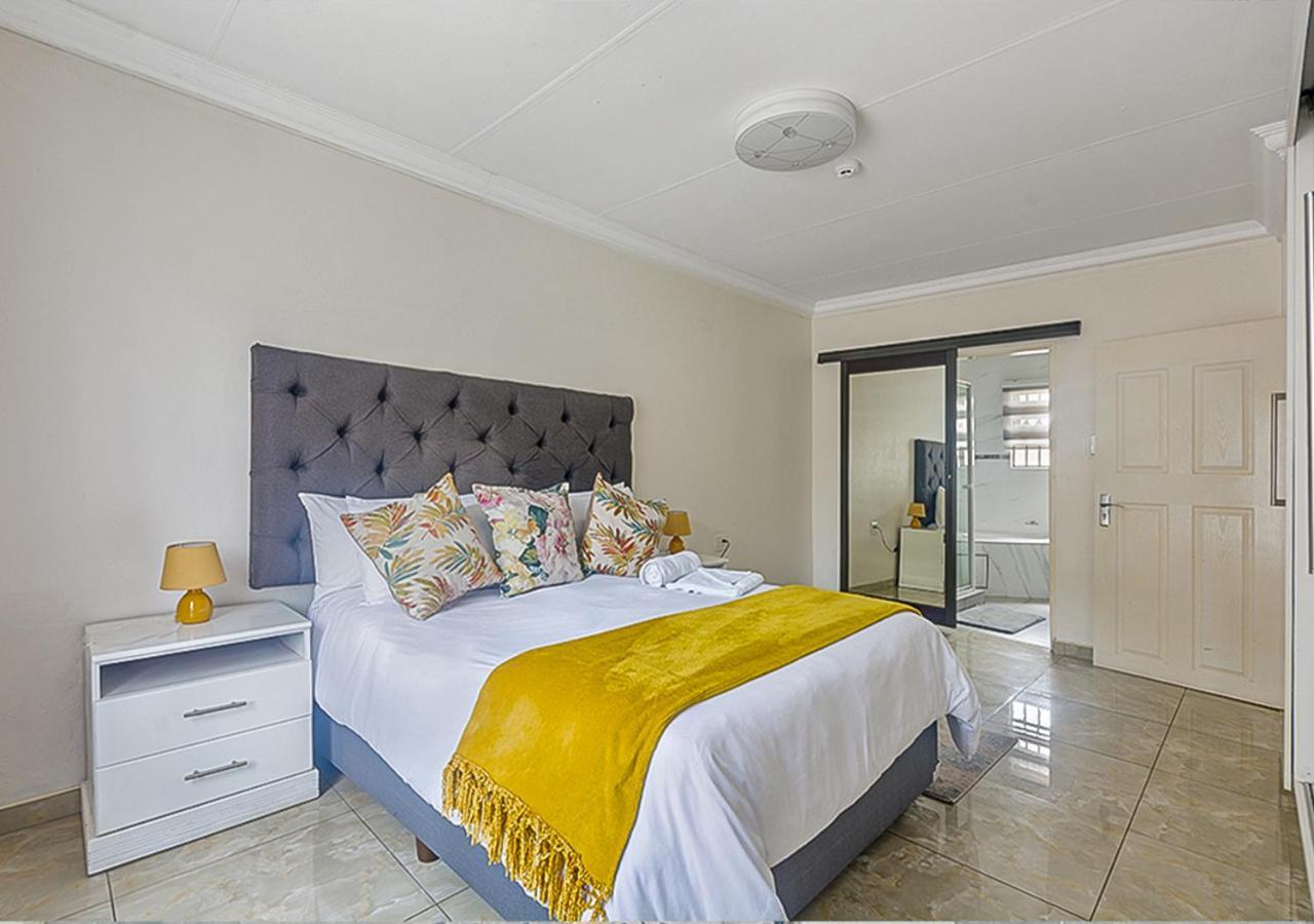 Signature Lodge Kempton Park Exterior foto